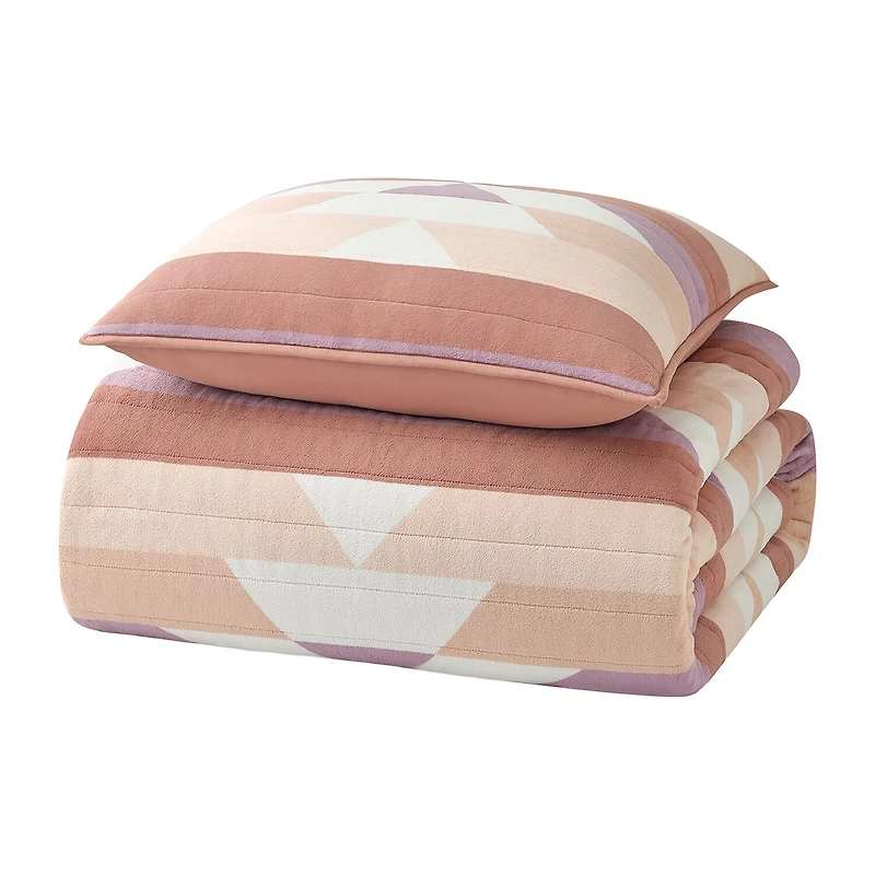 Bearpaw Connor Coco Flannel Reversible Quilt Set