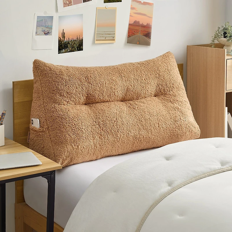 Bearpaw Leo Sherpa Specialty Wedge Pillow
