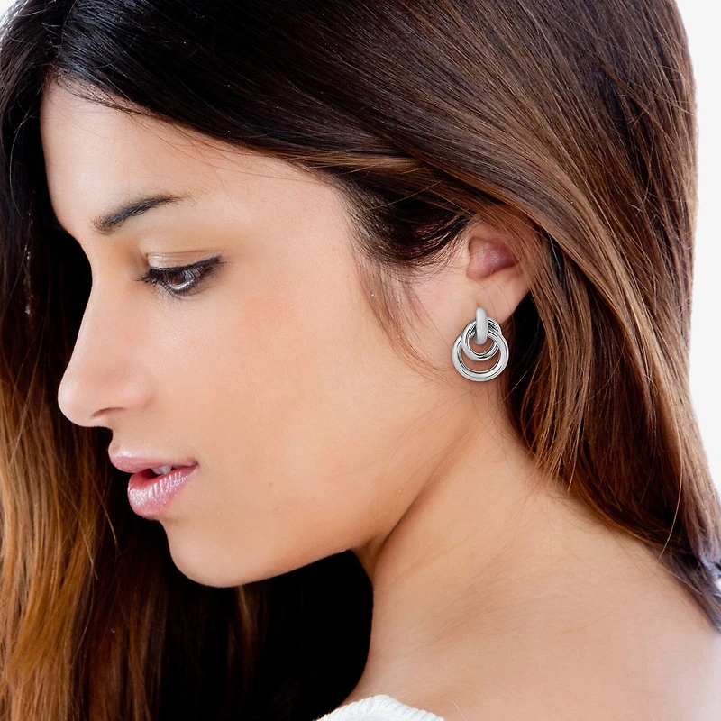 JS Jessica Simpson Silver Tone Womens Drop Earrings