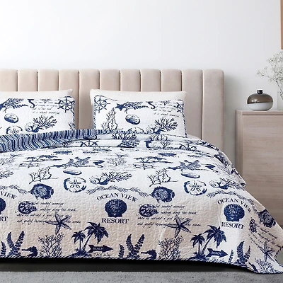 Linery Nautical Pattern REVERSIBLE Quilt Set