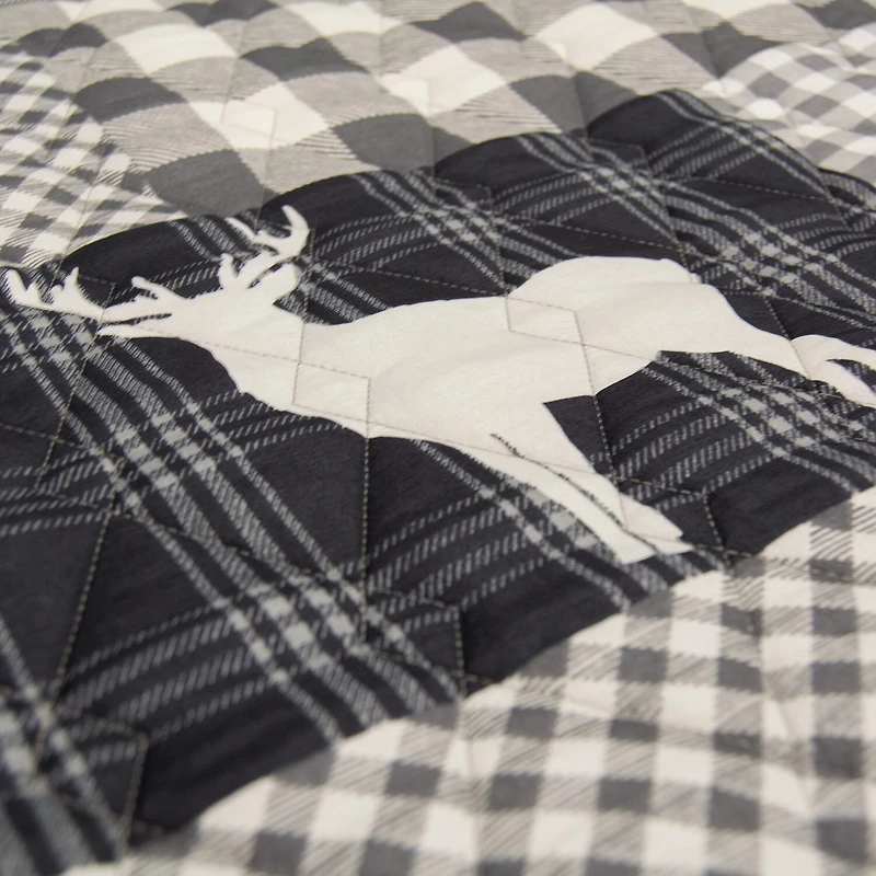 Your Lifestyle By Donna Sharp Ridge Point Lightweight Throw