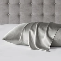 Madison Park Single Silk Pillowcase