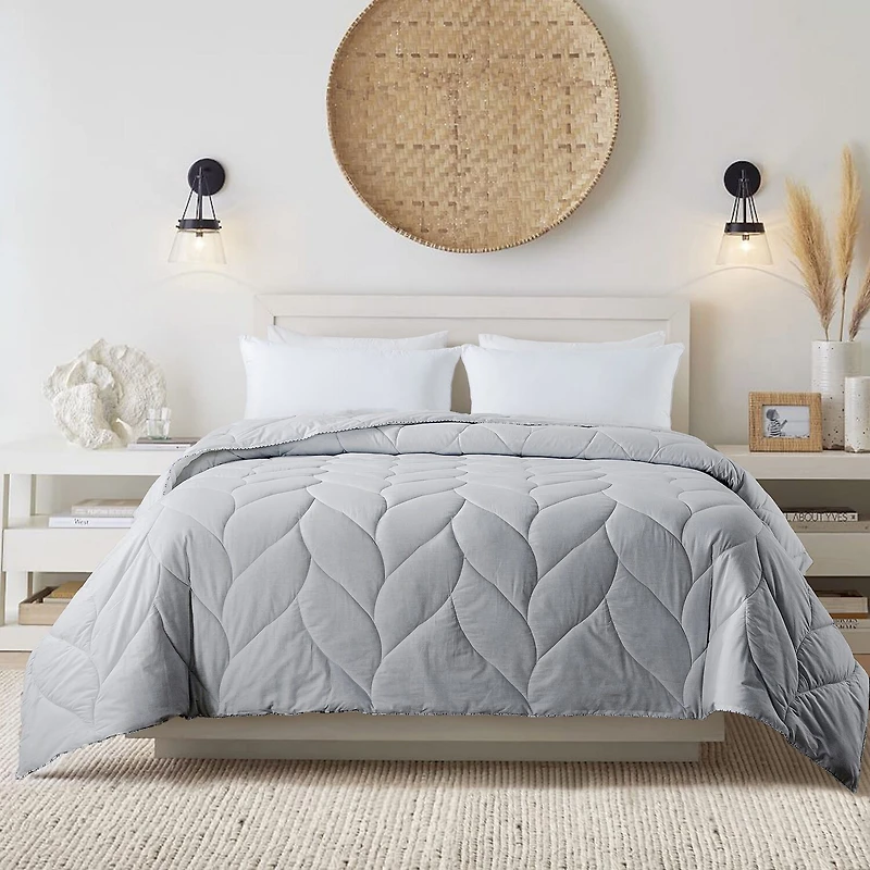 Waverly Waverly Grey Midweight Comforter