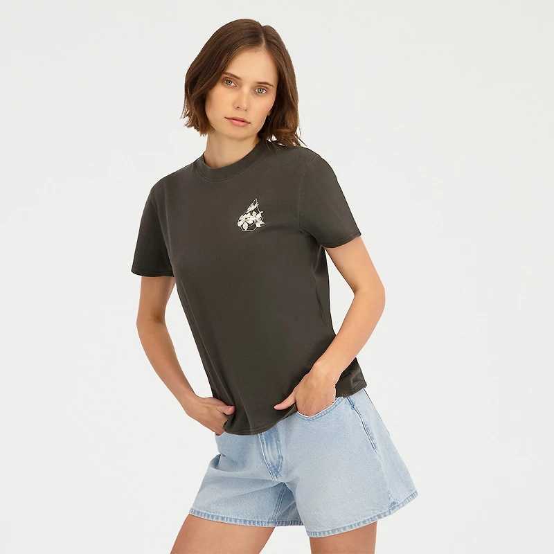 VOLCOM Womens Juniors Crew Neck Short Sleeve Regular Fit Graphic T-Shirt