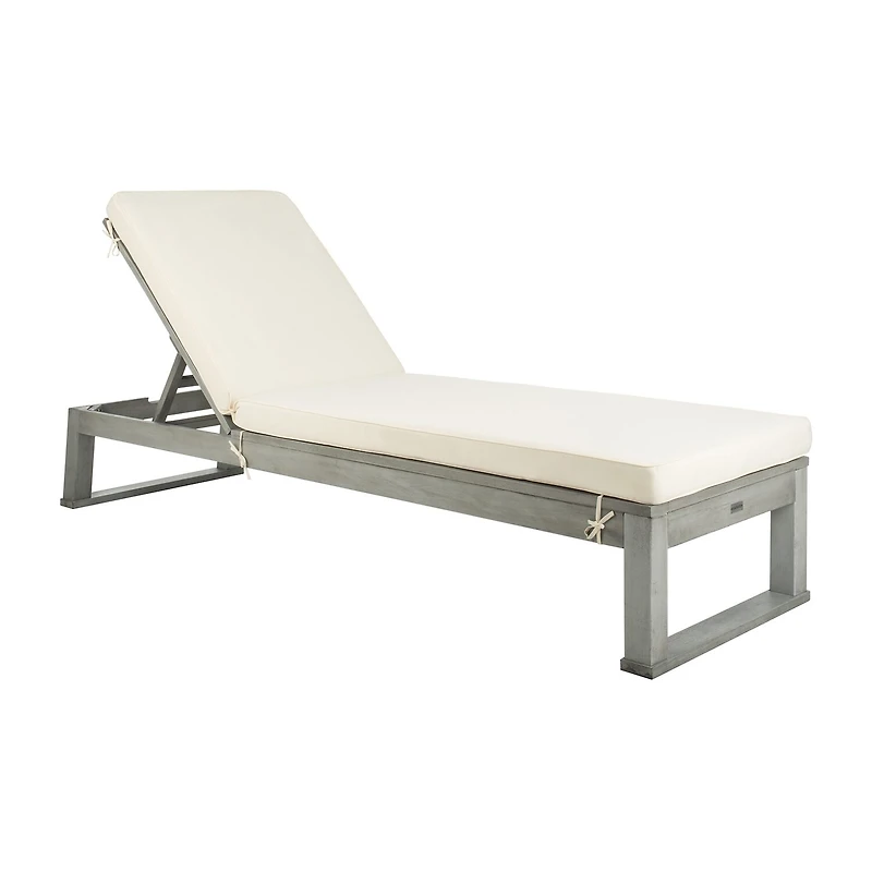 Safavieh Solano Collection Lounge Chair