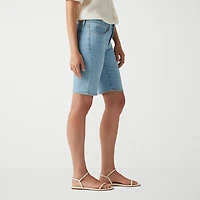 Levi's® Women's Shaping Mid Rise Bermuda Short
