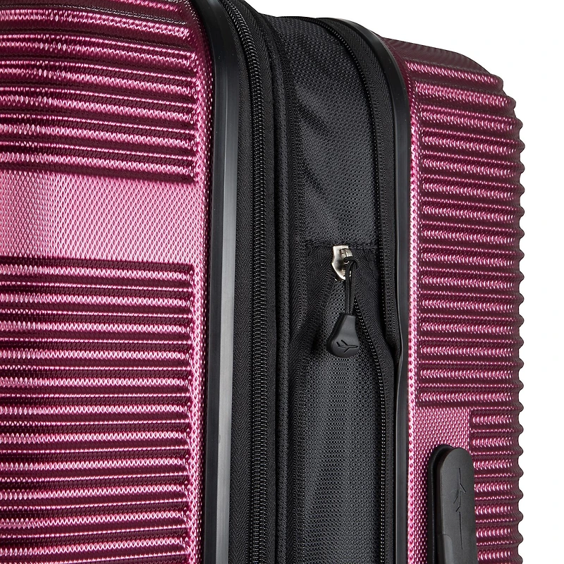 Skyway Chesapeake 4.0 Inch Hardside Expandable Checked Spinner Luggage