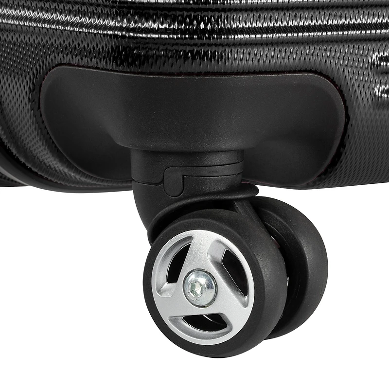 Skyway Chesapeake 4.0 28 Inch Hardside Expandable Checked Spinner Luggage