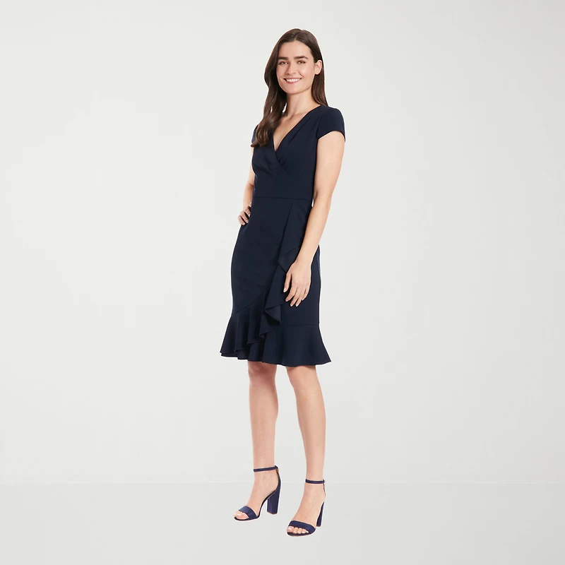 London Times Womens Petite V Neck Short Sleeve Cap Fit + Flare Dress