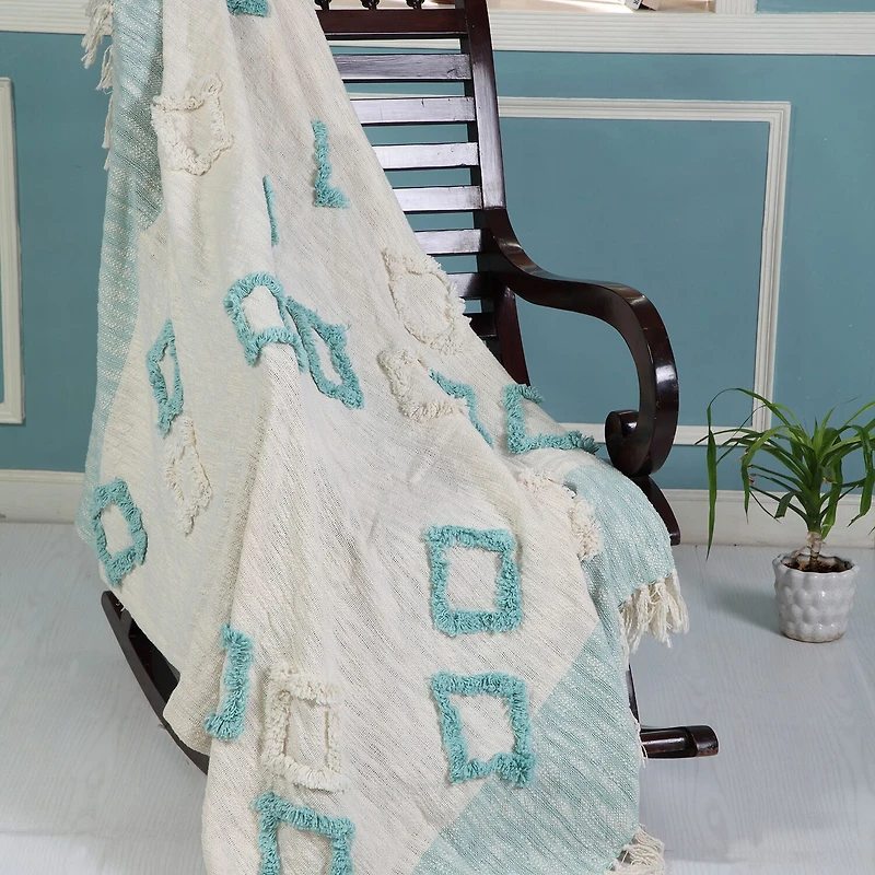 LR Home Hudson Diamond Washable Throw