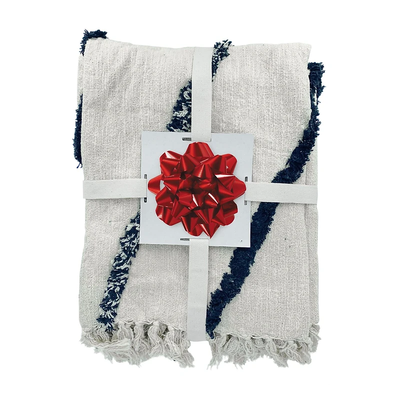 LR Home Logan Diamond Washable Throw