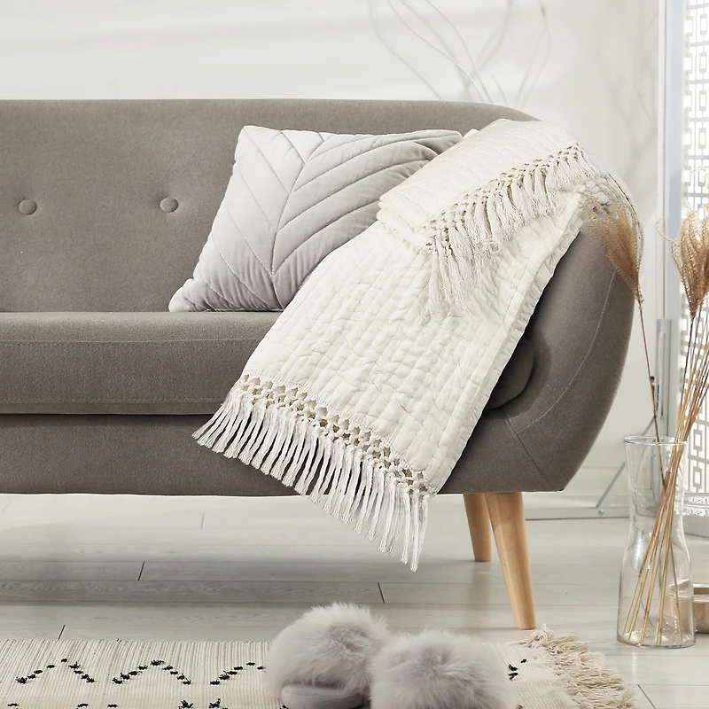 LR Home Lucy Solid Reversible Throw