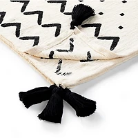 LR Home Jack Modern Throw