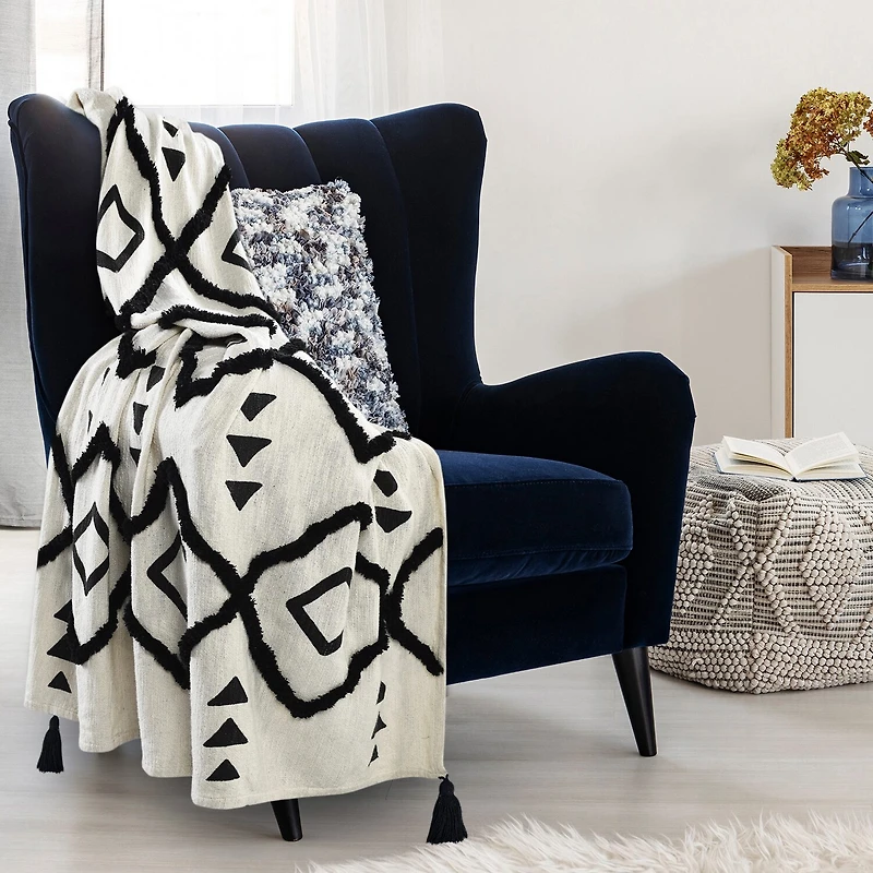 LR Home Ethan Modern Throw