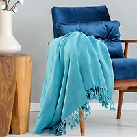 LR Home Grayson Solid Reversible Throw