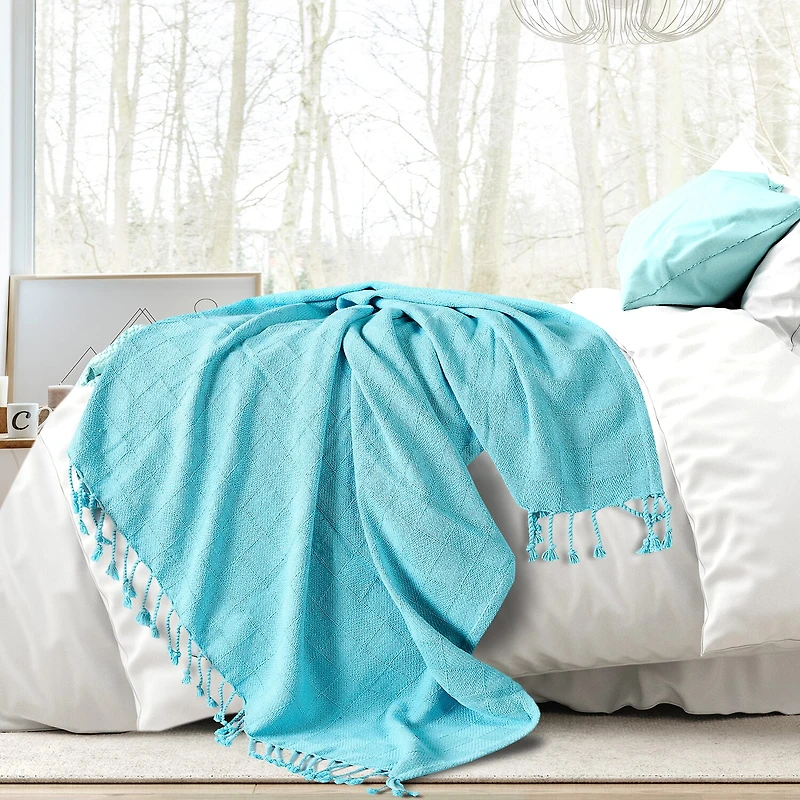 LR Home Grayson Solid Reversible Throw