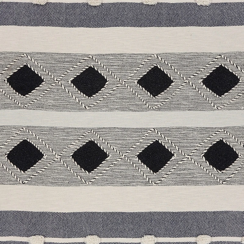 LR Home Isaiah Diamond Washable Throw