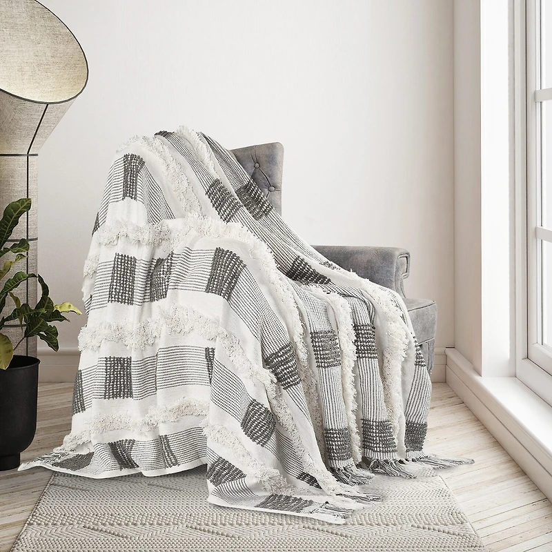 LR Home Wesley Checked Washable Throw