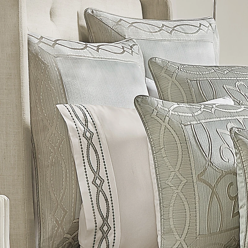 Five Queens Court Nouveau Euro Sham