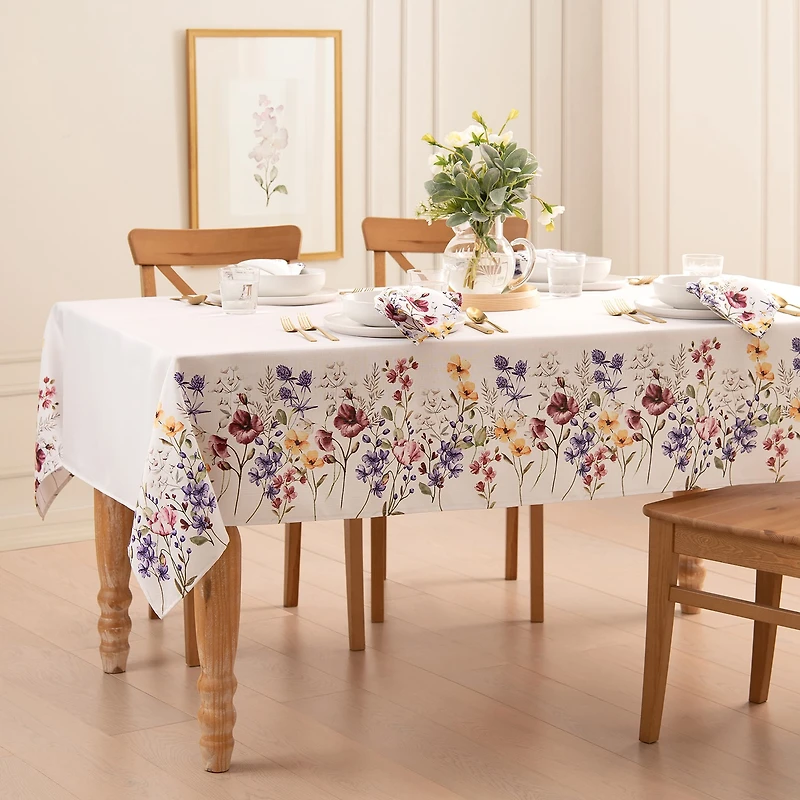 Threadmade Poppy Tablecloth