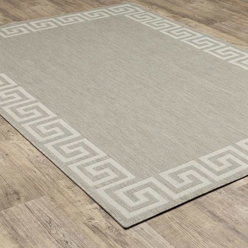 Covington Home Pamplona Greek Key Border Indoor Outdoor Rectangular Area Rug