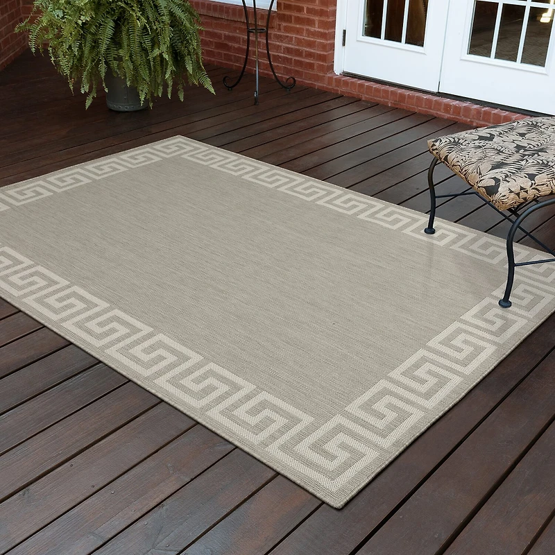 Covington Home Pamplona Greek Key Border Indoor Outdoor Rectangular Area Rug