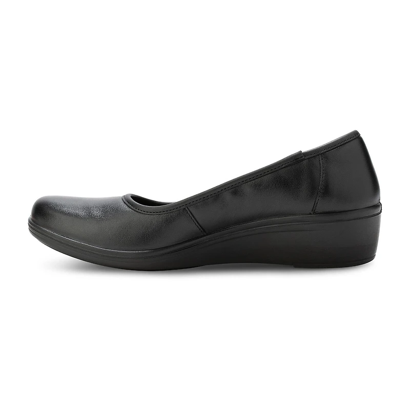 Eastland Belinda Womens Round Closed Toe Slip-On Shoe