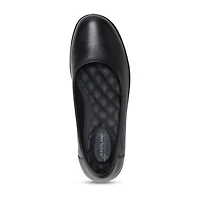 Eastland Belinda Womens Round Closed Toe Slip-On Shoe