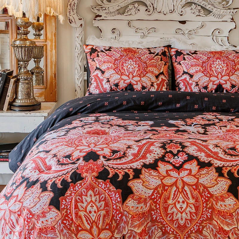 JUNK GYPSY Rhapsody Sateen REVERSIBLE Comforter Set