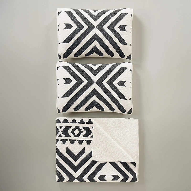 JUNK GYPSY Queen Ranch Cotton Reversible Quilt Set