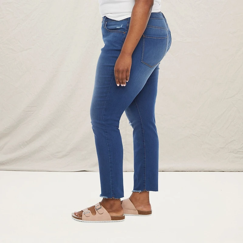 a.n.a-Plus Womens Skinny Jean