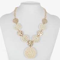 Liz Claiborne Gold Tone Hammered Raffia Womens Round 17 Inch Pendant Necklace