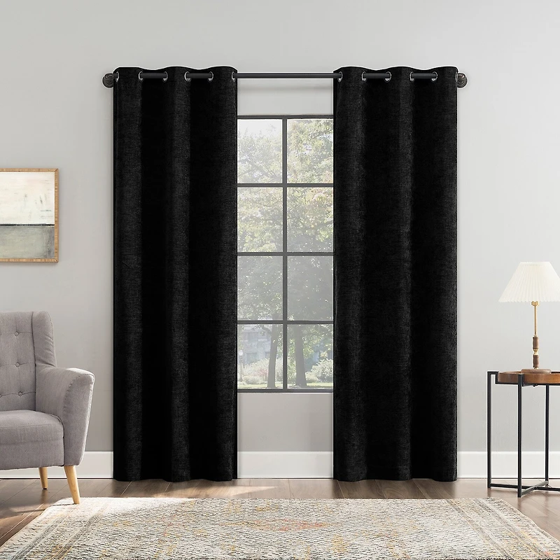 Sun Zero Isidora Grommet Top Energy Saving 100% Blackout Single Curtain Panel