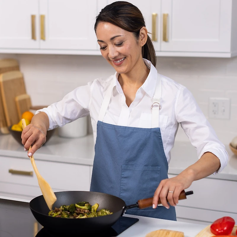 Joyce Chen Classic Series Pre-Seasoned Carbon Steel 12" Stir Fry Pan