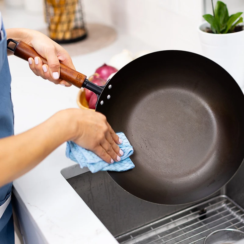 Joyce Chen Classic Series Pre-Seasoned Carbon Steel 12" Stir Fry Pan