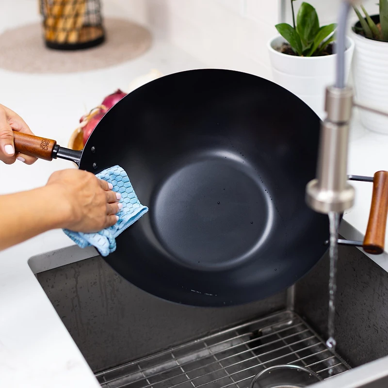 Joyce Chen Classic Series Carbon Steel Ceramic 14" Wok
