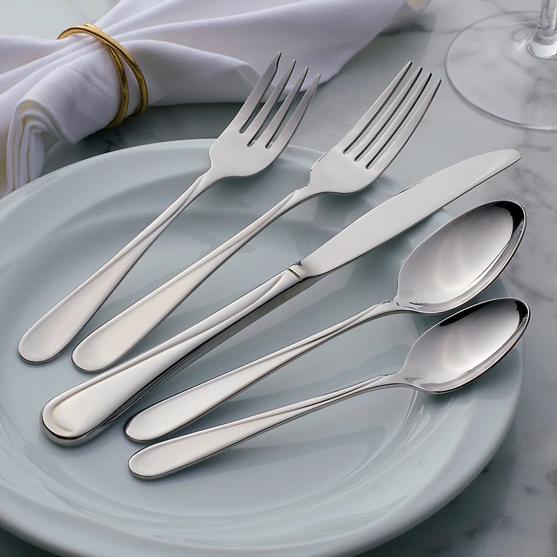 Oneida Flight 20-pc. Flatware Set