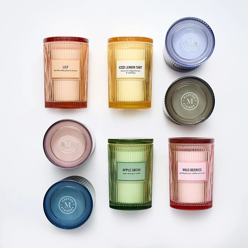 Martha Stewart 19oz Blueberry Peach Cobbler 2-Wick Scented Jar Candle