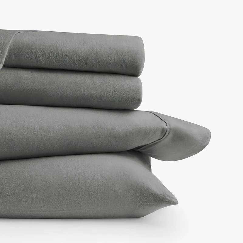 Casual Comfort Solid and Print Flannel Sheet Set