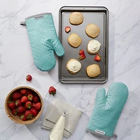 KitchenAid Asteroid 2-pc. Oven Mitt Set