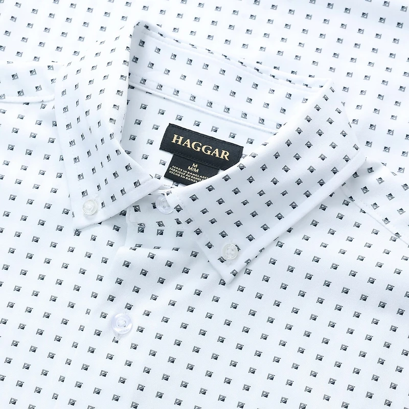 Haggar Performance Seersucker Mens Short Sleeve Slim Fit Button-Down Shirt