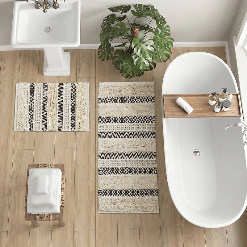 INK+IVY Imani Bath Rug