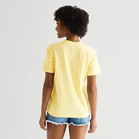 Strawberry Basket Womens Juniors Crew Neck Short Sleeve Loose Fit Winnie The Pooh Graphic T-Shirt