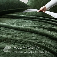 Madison Park Emery 3-Pc Velvet Quilt Set