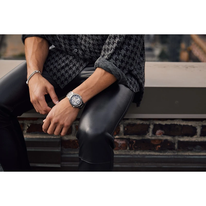 Bulova Maquina Mens Automatic Gray Bracelet Watch 98a179
