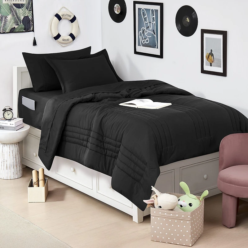 Sweet Home Collection Quilted Cozy Breathable Bedding Set Down Alternative Comforter