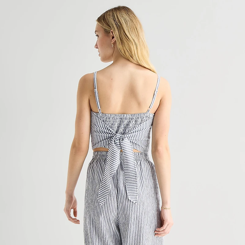 by&by Womens Juniors Square Neck Sleeveless Tank Top