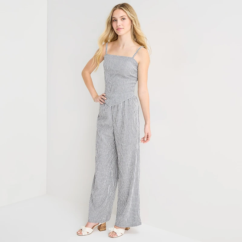 by&by Womens Juniors Square Neck Sleeveless Tank Top