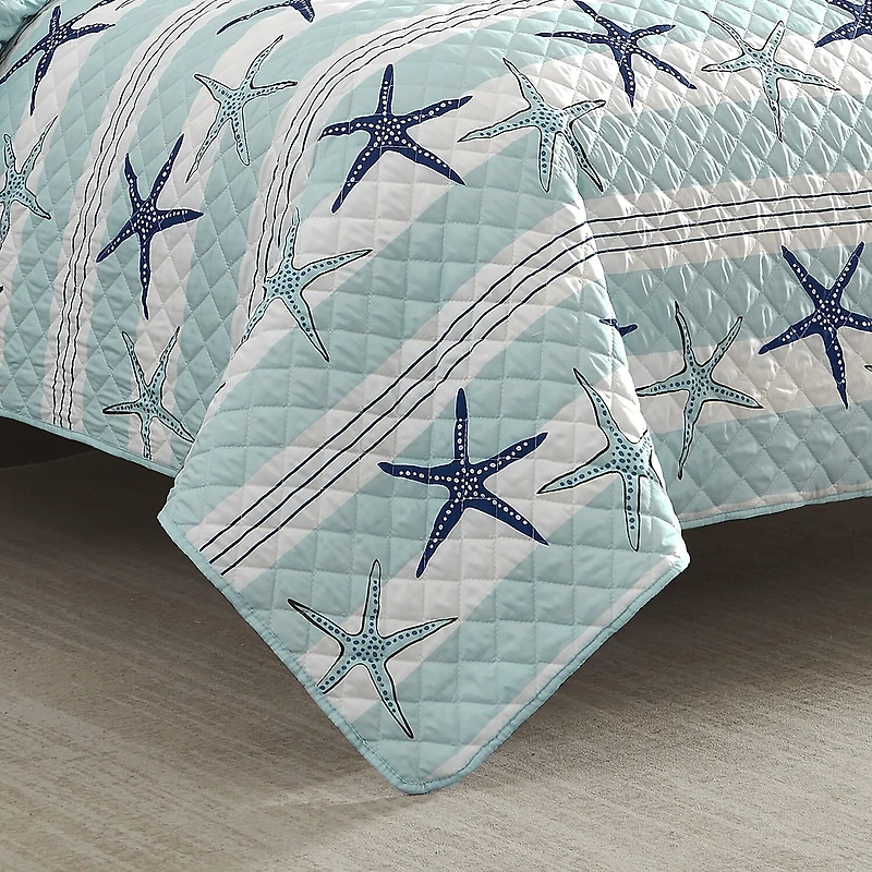 Avanti Starfish Stripe REVERSIBLE Quilt Set