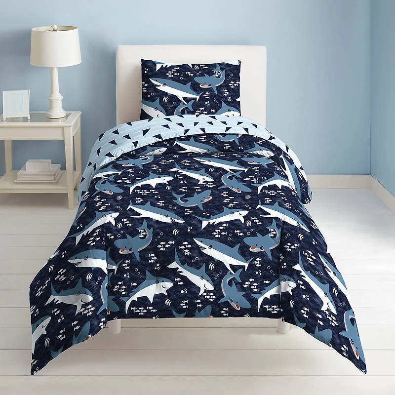 Dream Factory Sharks 2-pc. Comforter Set